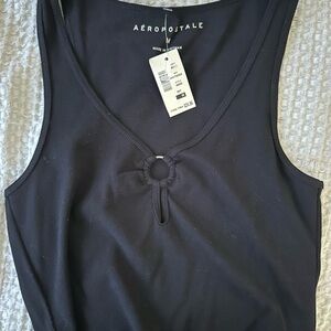 Aeropostale Women's Black keyhole Cropped Tank Top